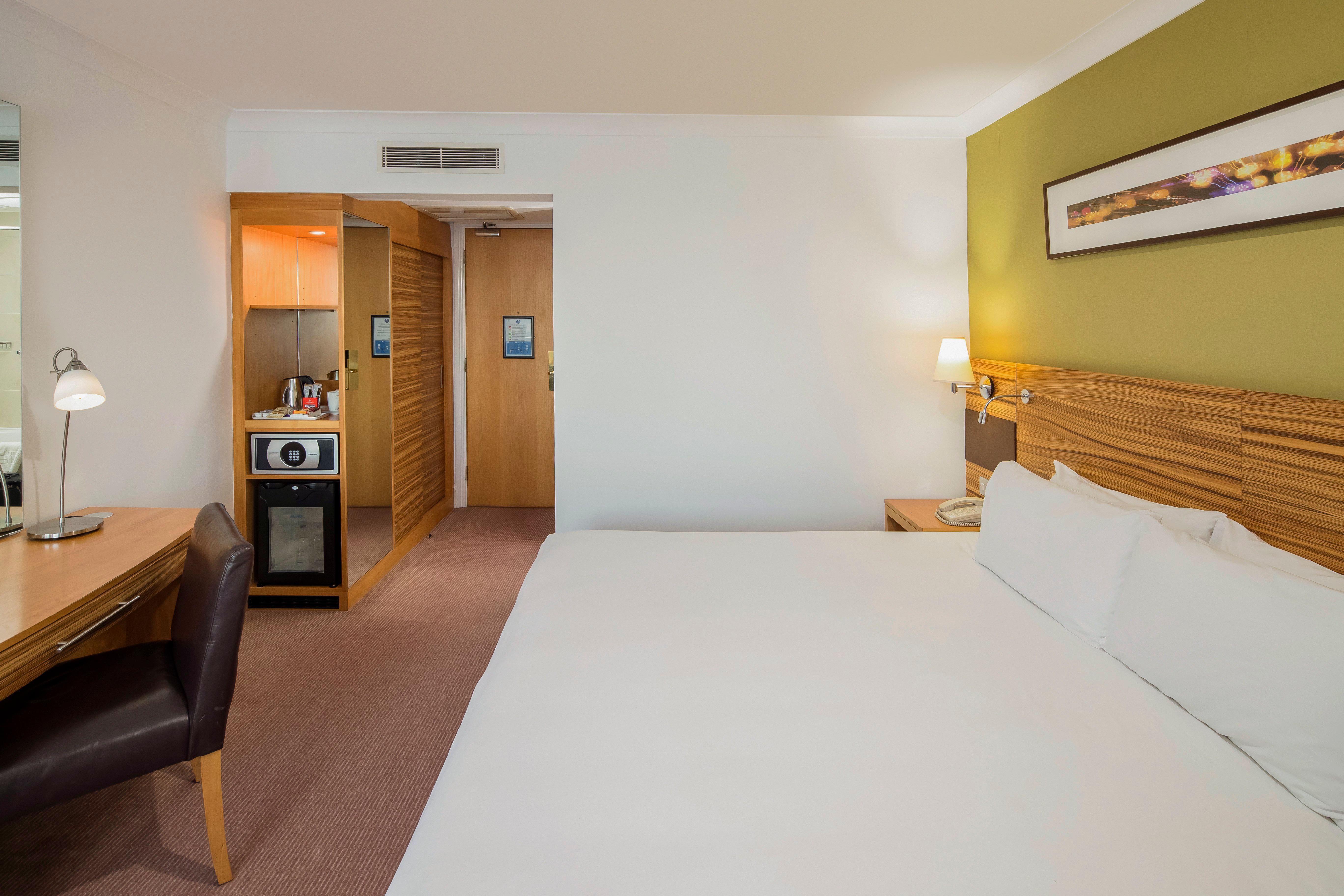 Crowne Plaza By Ihg