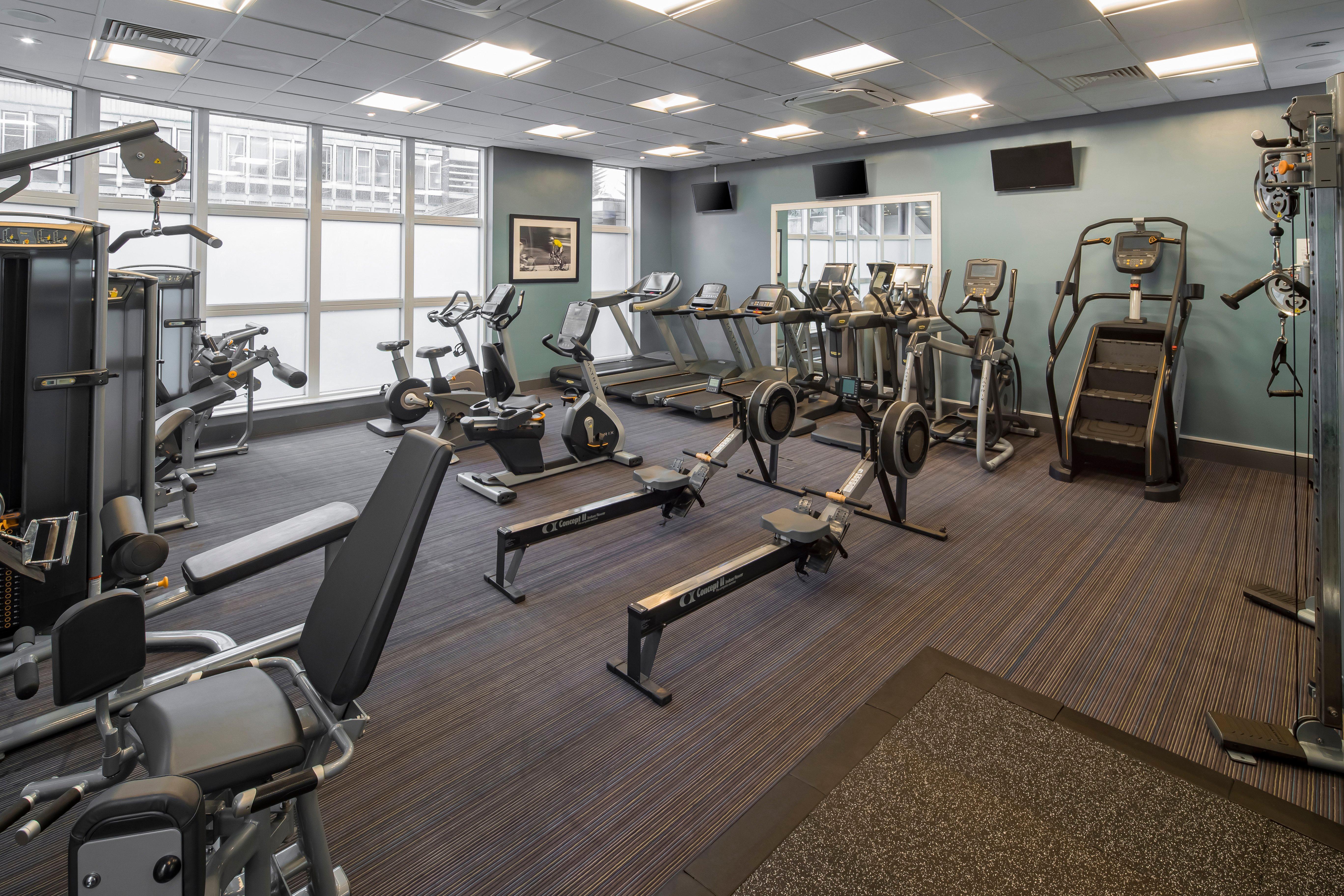 Crowne Plaza By Ihg 4*