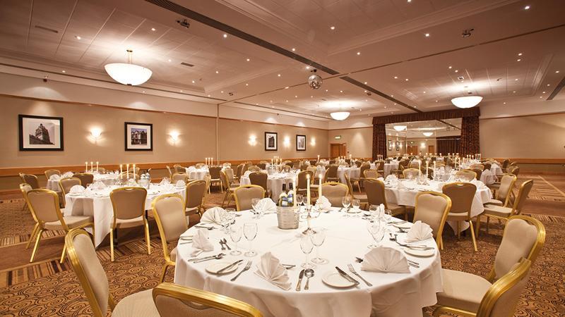Crowne Plaza By Ihg Hotel 4*